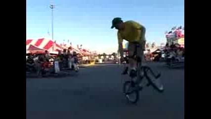 Bmx Stunt Show