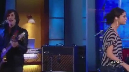 Selena Gomez - Round And Round [live at Gma]