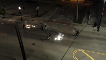 Улична война с фойерверки