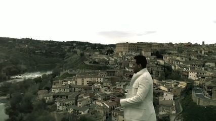 Romeo Santos feat. Tomatito - La Diablami Santa 2012 (hq)