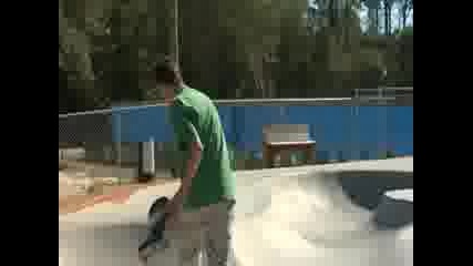 Skateboarding on Ramps - How to Do a 5 - 0 Truck Pivot - Ramp Skateboarding Tricks