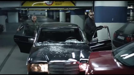 Екшън комедия с участието на Йордан Йовчев в най-новия видео на Зад "виктория"
