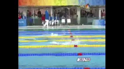 1-ви Златен медал за Michael Phelps