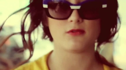 Wanda Jackson - Tore Down