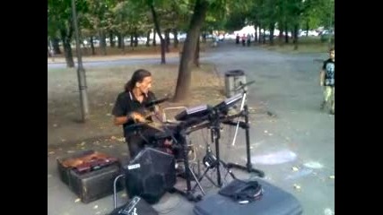 Pinko Tri solo