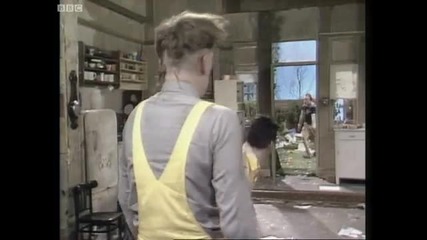 Burn the stumps! - The Young Ones - Bbc 