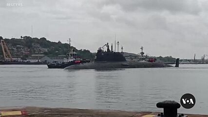 Руски конвой от кораби и ядрена подводница акостира в пристанището на Хавана