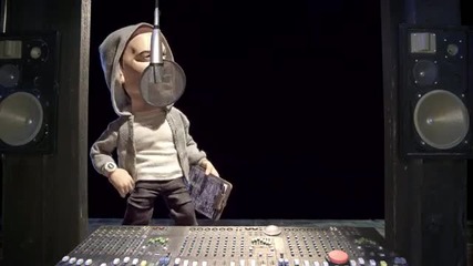 Най - Лудият Тип На Вселената :d :d !!! Eminem - Brisk [ Commercial]