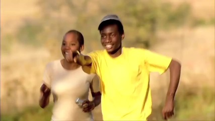 Kaka vs Drogba - Funny Pepsi Commercial
