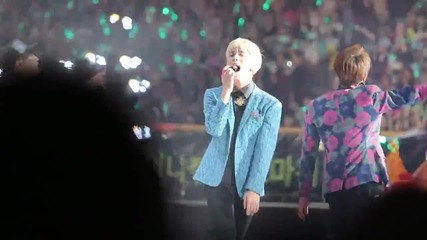 Shinee - Hitchhiking Live