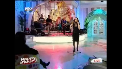 Petruta Kupper - Romanian girl panflute singer Tv Show.avi