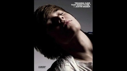 Justin Bieber - Kiss and Tell