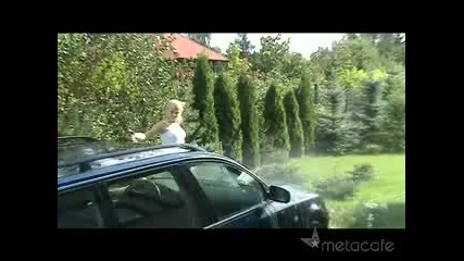 Sexy блондинка мие кола.