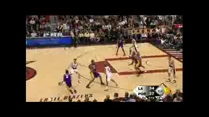 Kobe Bryant 34 points Lakers Loss at Blazers 2008 split1