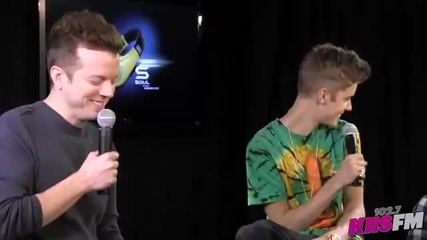 Justin Bieber Sings