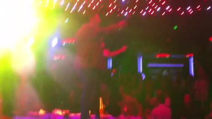 Krisss ...ako edna zvezda si Live