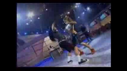Fergie - London Bridge Live