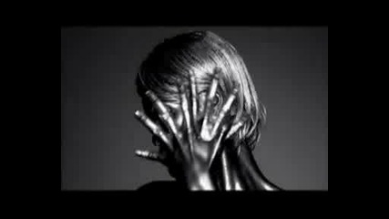 Rihanna - Umbrella