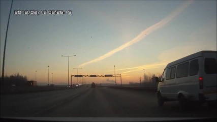Метеорит попада в руски Урал Челябинск региона Нло 2.15.2013