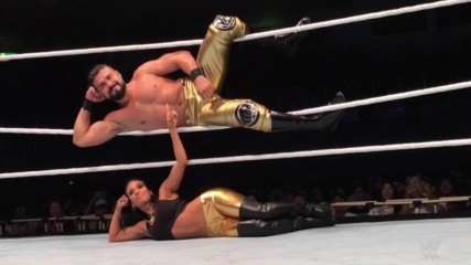 Tranquilo Posing in Tokyo