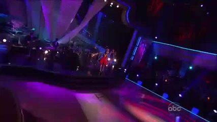 Selena pee Who Says v Dancing with the Stars 