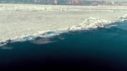 Нахлуване на ледени вълни