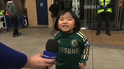 3-годишно японче пее химна на Челси