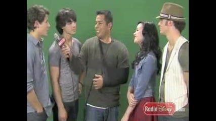 Demi Lovato & Jonas Brothers Camp Rock 2 Its On - Зад сцените! 