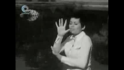 Лили Иванова- Ти Сън Ли Си - Are You A Dream (music Video)