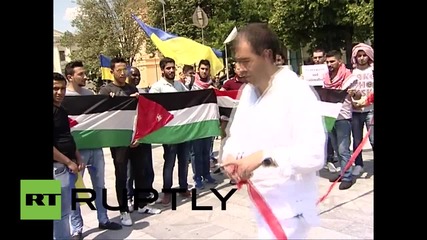 Ukraine: Foreign students protest against racism after Jordanian attacked