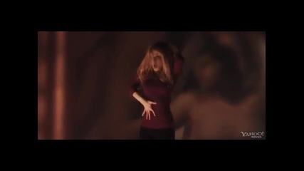 Световна Премиера ! Burlesque - Trailer Christina Aguilera