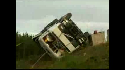 Crash Test На Камион Volvo