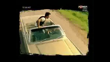 Tarkan - Arada Bir (+ превод) 