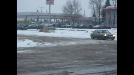 Mercedes 190 drift 1