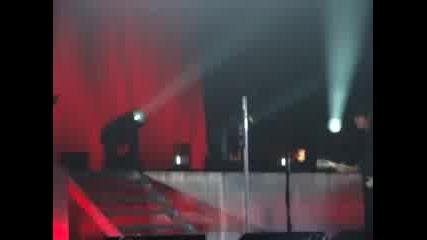 1вото шоу на Three Days Grace от турнето им в Канада - Bitter taste 