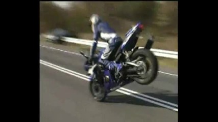 Yamaha R6 