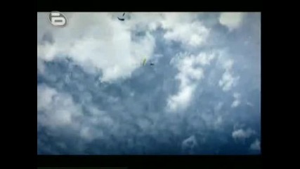 Top Gear - Парашутист скача в кола