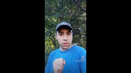Здравейте приятели има три начина за правене на гривна изгледайте внимателно клипа