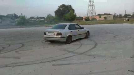 Bmw 320 x2 donuts