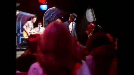 Madness - One Step Beyond (live - 1979)
