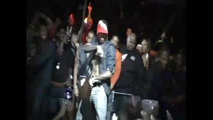Chris Brown vs John Wall - Dougie Battle 