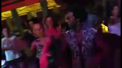 Alfredo Torres ''macarena'' La Cubanita En El Mar
