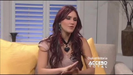 2011 Dulce Maria - Acceso Total - Entrevista
