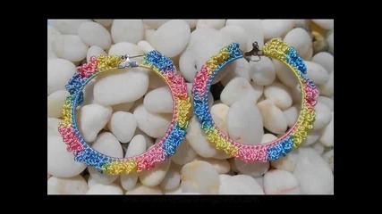 Ръчно изплетени обици на една кука
