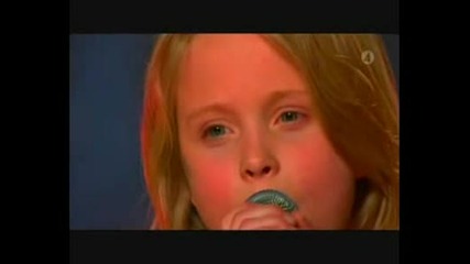 Невероятно 10 - годишно момиче Europes Got Talent 