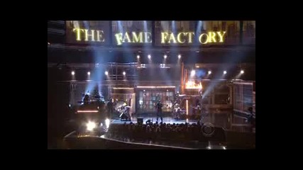 Lady Gaga - live - Grammy 2010