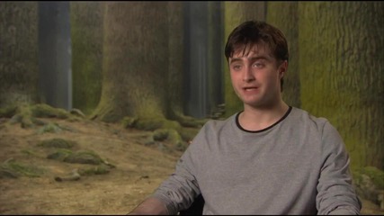 Harry Potter and the Deathly Hallows - On The Run - Sneak Peek 2 Official Hd 
