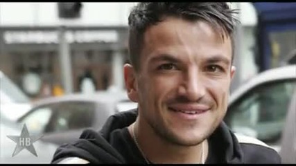 Kim Kardashian Отрича слухове с Peter Andre 