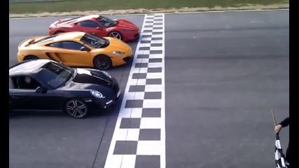 Mclaren Mp4 - 12c Vs Ferrari 458 Italia Vs Porsche 997 Turbo Mkii