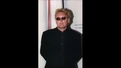Roger Taylor - Working Class Hero John Lennon cover